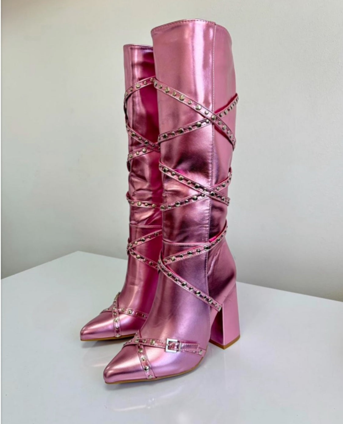 Bota Rosa Gold Taco Cuadrado