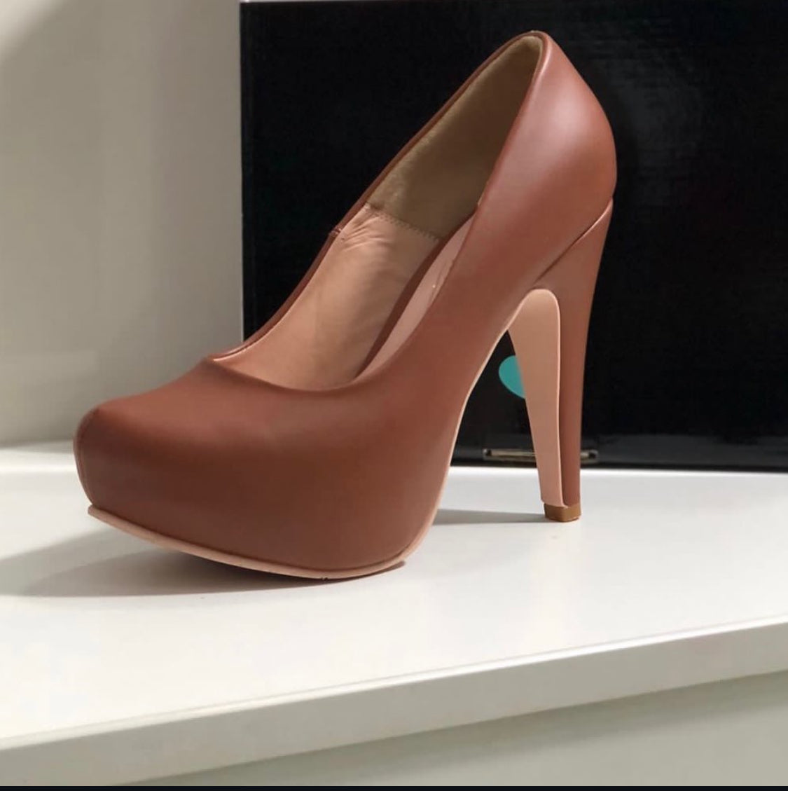 Calzado Stiletto Café Ecocuero