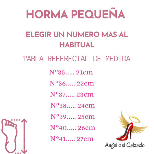 Botin Pantufla Negro con Polar en el Interior