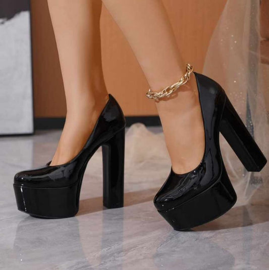 Stiletto  Taco Cuadrado Negro Charol Ac-815