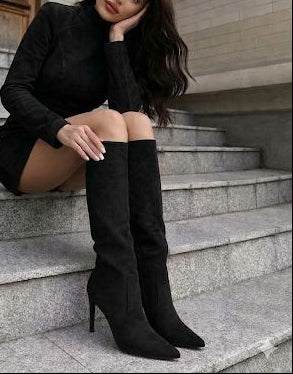 Bota Gamuza Negra